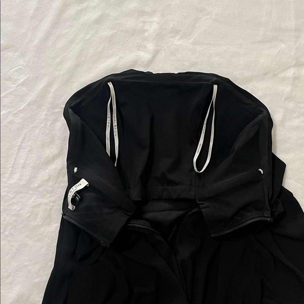 Halston Heritage Black Strapless Gown - Picture 11 of 12